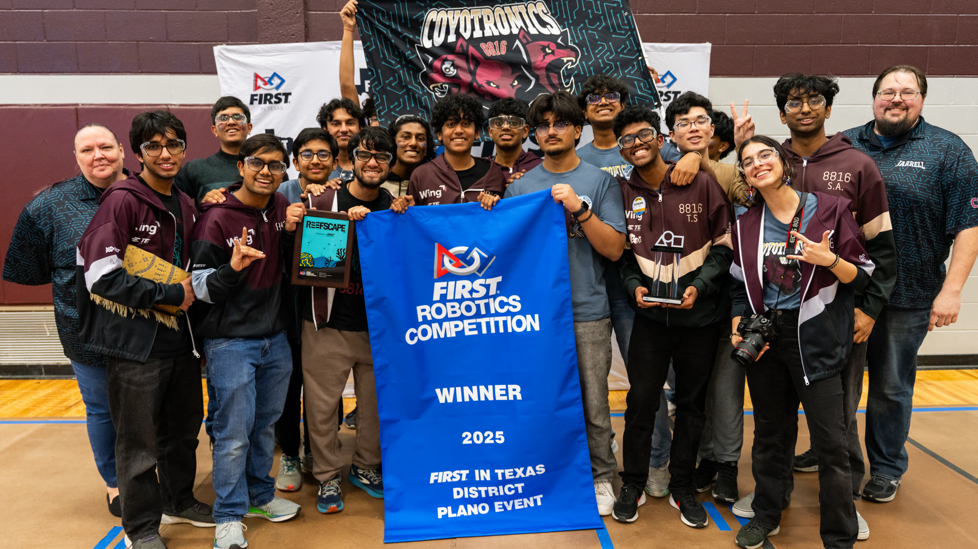 Coyotronics team winning the 2025 Plano District event